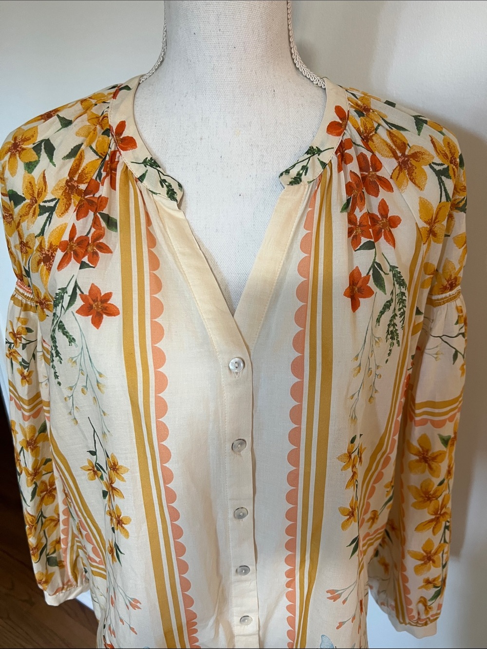 DR2 Floral shirt - Picture 3 of 10
